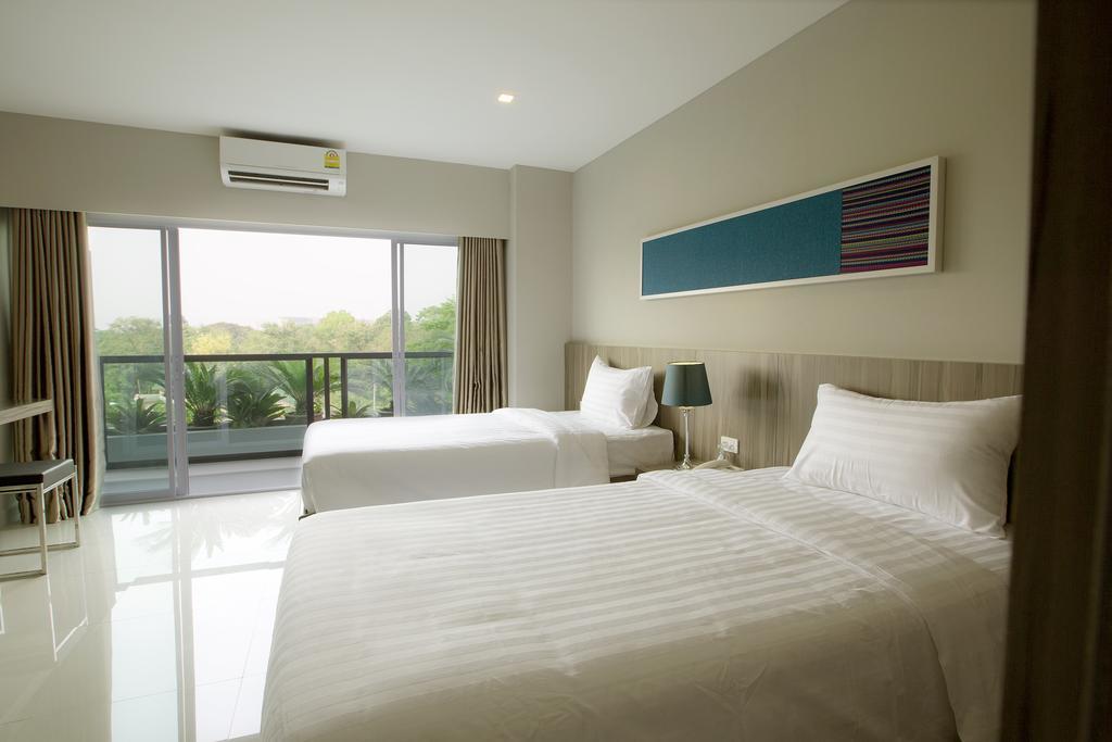 V Hotel Ubon Ratchathani Quarto foto